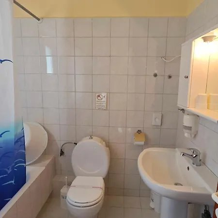 Sithonia Apartment *
