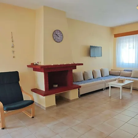 Sithonia Apartment *
